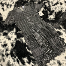 Load image into Gallery viewer, 309 - LuLaRoe - Black Multi Pattern Dress - Size XL