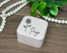 Load image into Gallery viewer, Personalized Jewlery Box
