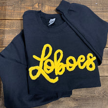 Load image into Gallery viewer, Loboes - Chenille Yarn Embroidery