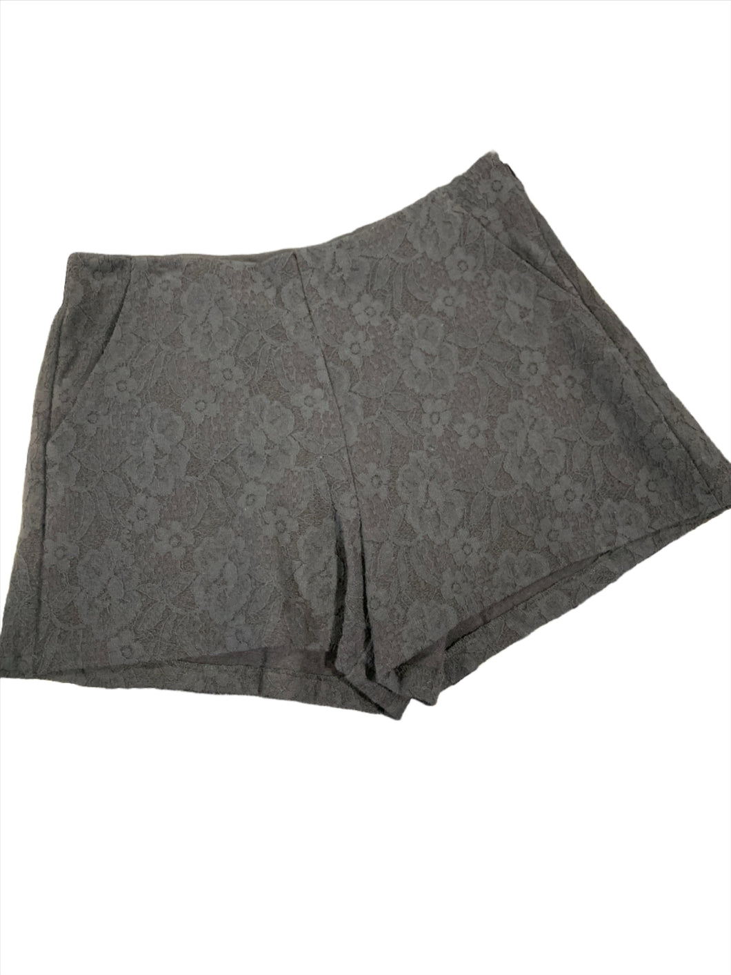 123 - Shorts - Size S