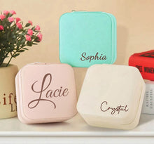 Load image into Gallery viewer, Personalized Jewlery Box