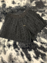Load image into Gallery viewer, 122 - Shorts - Size M