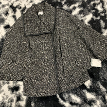 Load image into Gallery viewer, 292 - Calvin Klein Black/White Jacket - Size S/M