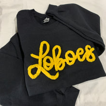 Load image into Gallery viewer, Loboes - Chenille Yarn Embroidery