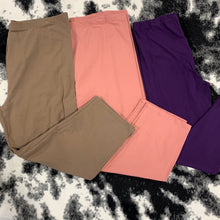 Load image into Gallery viewer, Leggings - Plus Size