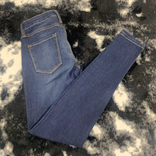 Load image into Gallery viewer, 134 - Dark Wash Jeggings - Size 26