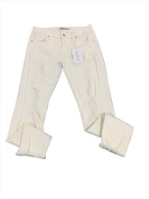 Load image into Gallery viewer, 104 - White Fray Pants - Size 26