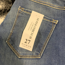 Load image into Gallery viewer, 105 - Just Black - Super Stretch Skinny Jeans - Size 27