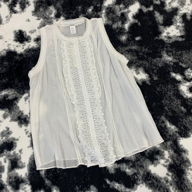 321 - White Lace Blouse Top - Size L