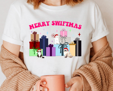 Load image into Gallery viewer, Merry Swiftmas - Cats &amp; Gifts