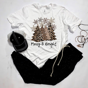 Merry & Bright w/ Christmas Trees & Snowflakes