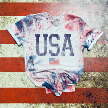 Load image into Gallery viewer, USA w/ Flag