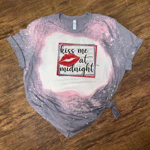 Kiss Me At Midnight w/ Glitter & Lips - New Years