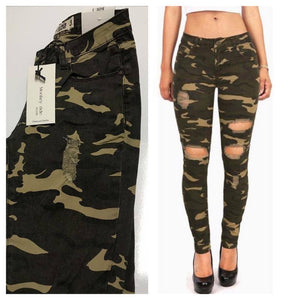 Distressed Camo Ripped Skinny’s